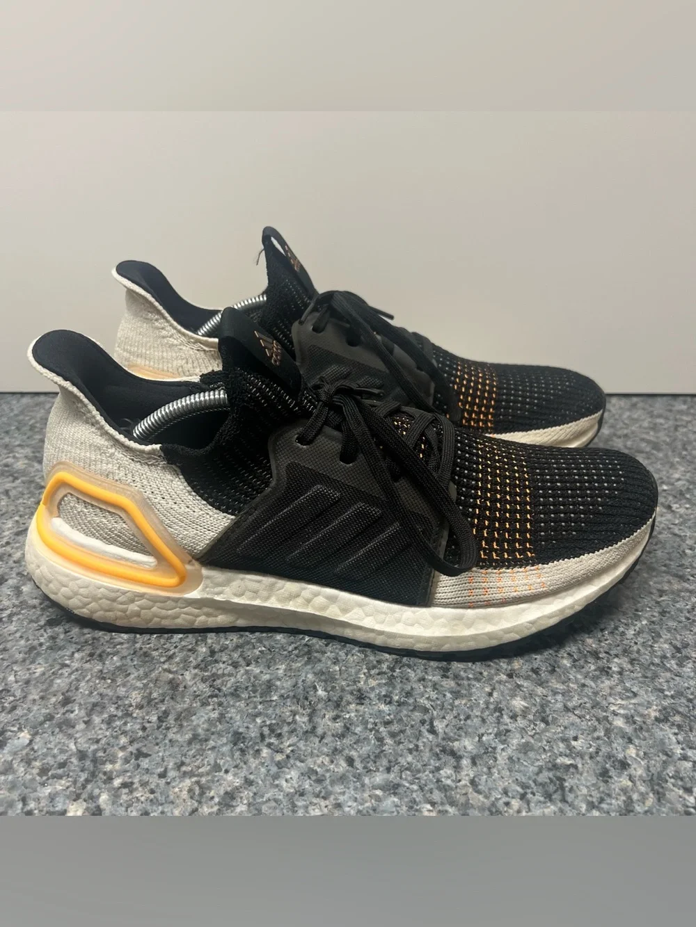 Adidas UltraBoost 19 Trace Cargo Black Running Shoes Sneakers | Men’s Size 8